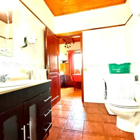 Casa Rural Con Vistas Asombrosas Y Terraza Amplia Con Wifi Hermigua
