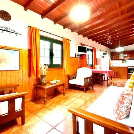 Casa Rural Con Vistas Asombrosas Y Terraza Amplia Con Wifi Hermigua
